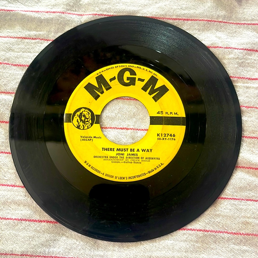 Joni James vintage vinyl record 45 rpm